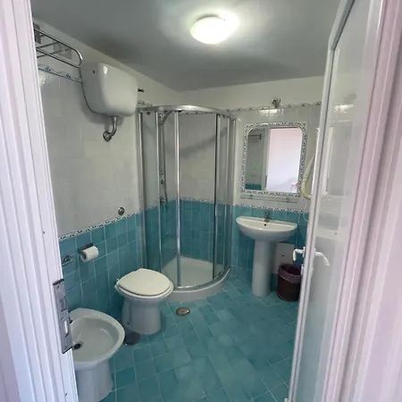 Agenzia Isotur Nonna Giulia 32 Vista Mare - Soppalcata * Πόντσα